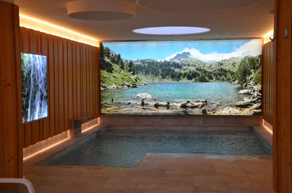 Hotel La Morera Valencia D'Aneu Экстерьер фото